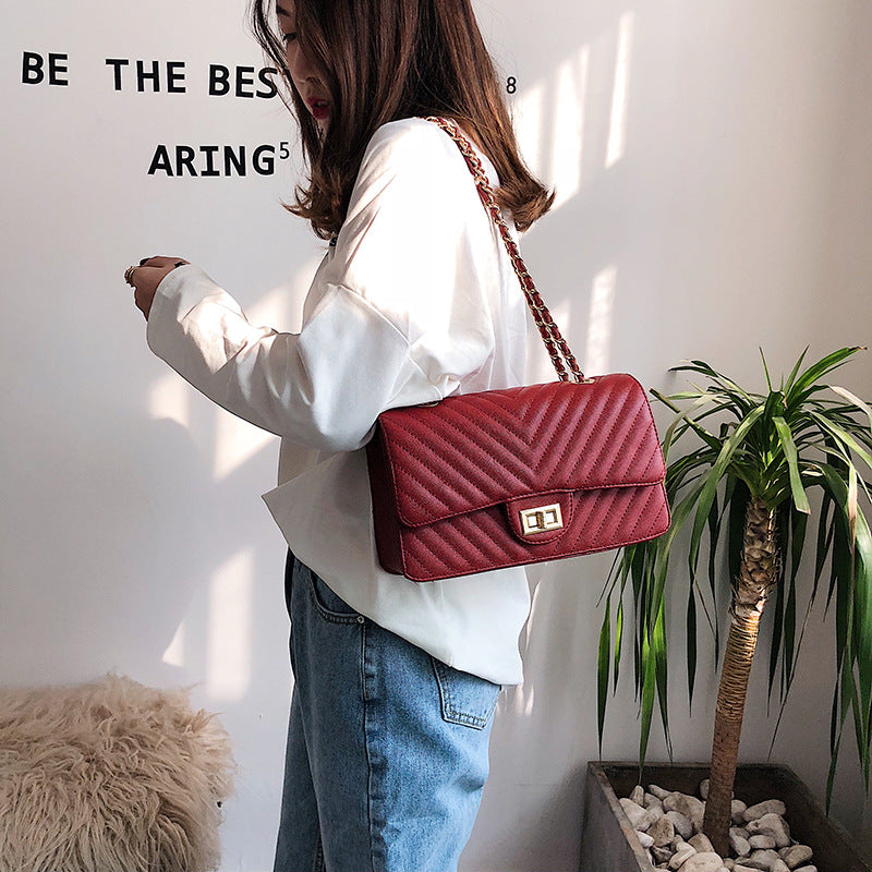 Chanel Style V-Pattern Shoulder Chain Bag