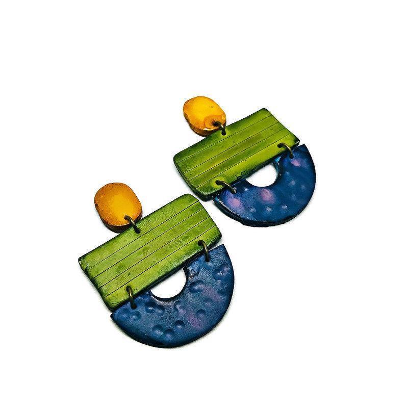 Colorful Painted Statement Necklace with Geometric Design - Velora Luxury Fashion