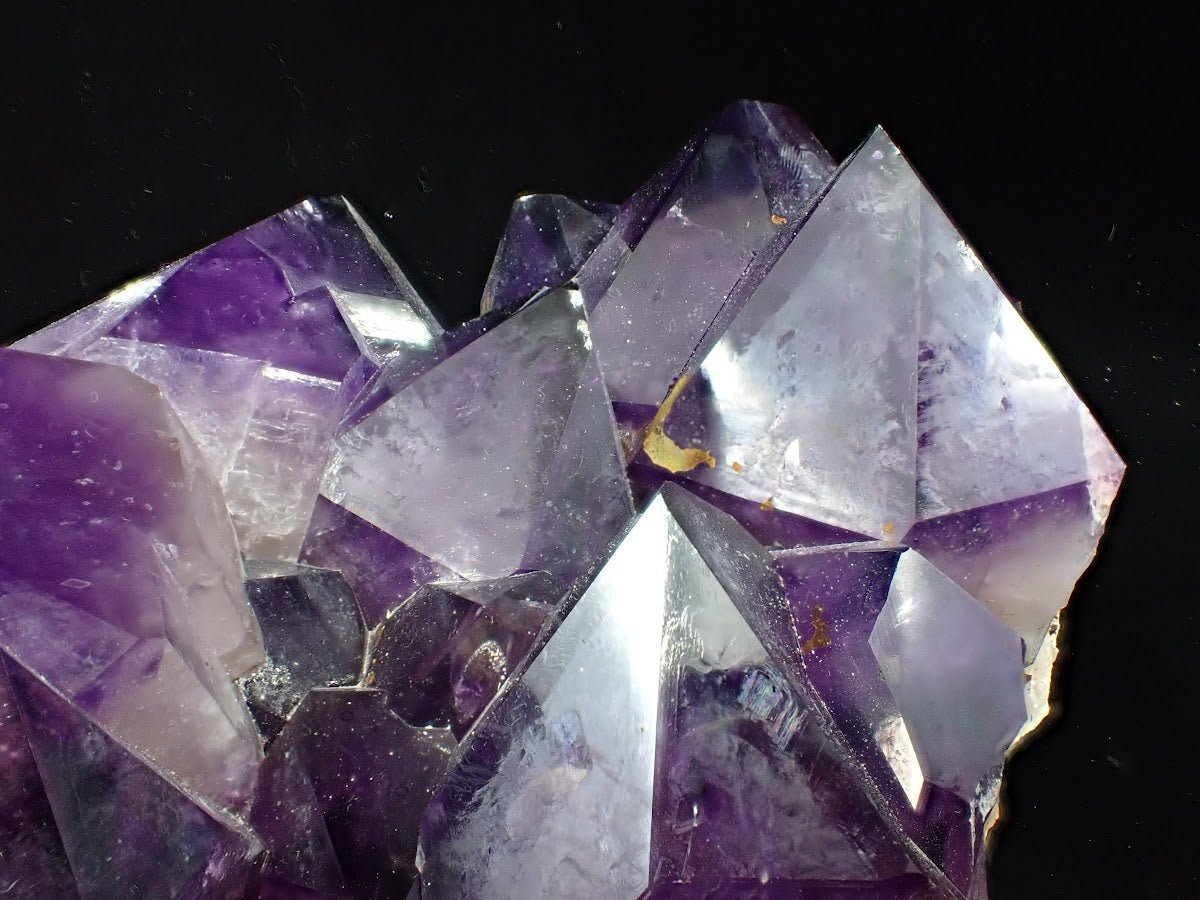 Congo Amethyst Cluster with Zoning and Clarity – 2.97 kg, 8.5 x 5.5in.