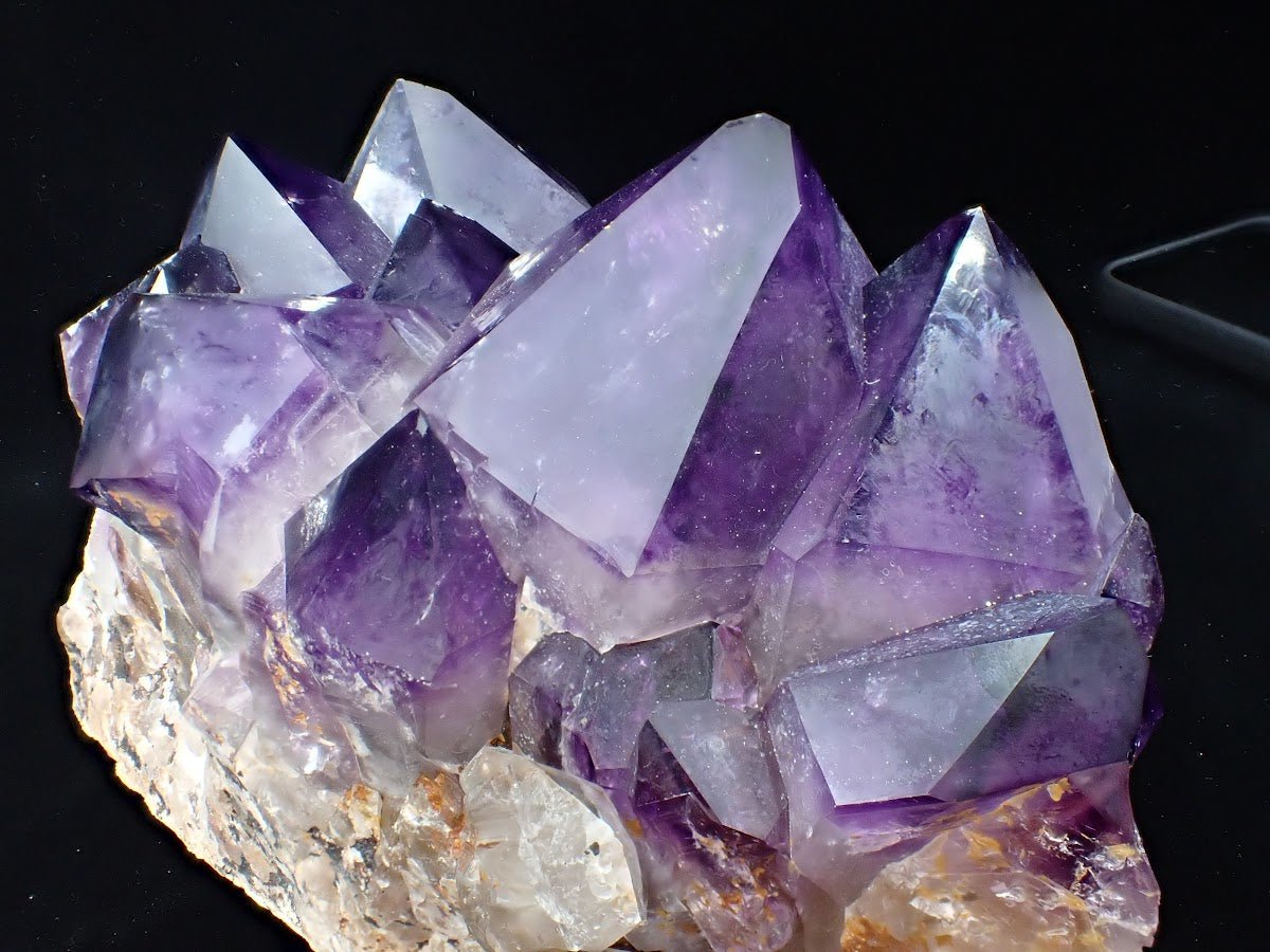 Congo Amethyst Cluster with Zoning and Clarity – 2.97 kg, 8.5 x 5.5in.