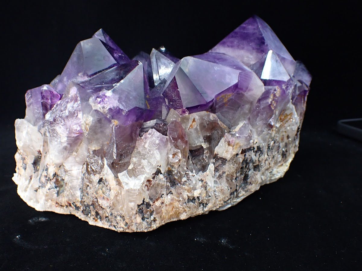 Congo Amethyst Cluster with Zoning and Clarity – 2.97 kg, 8.5 x 5.5in.