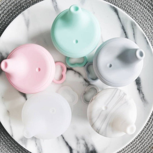 couvercle a bec extensible en silicone - Velora Luxury Fashion
