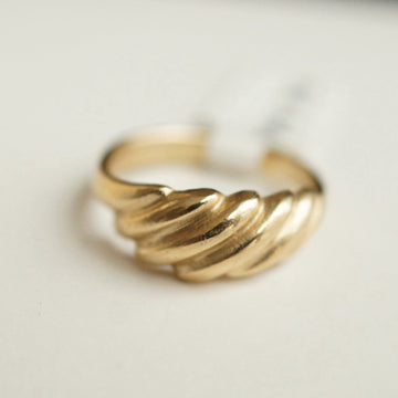 Shrimp Ring Silver or Gold