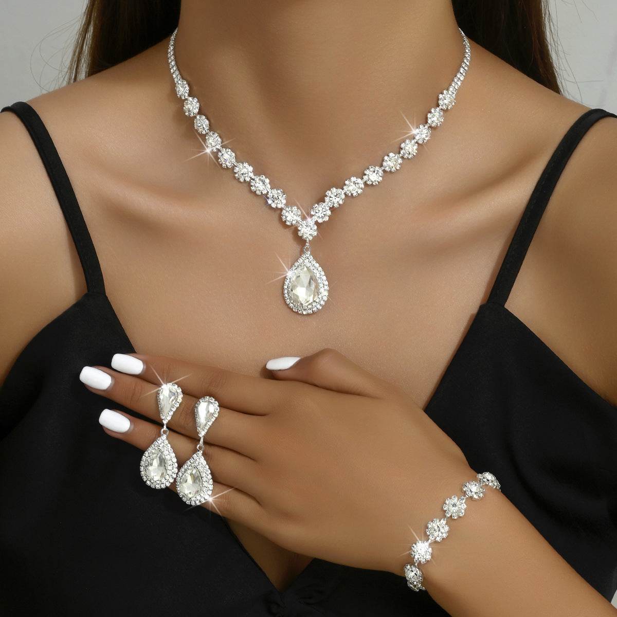 Fashion Jewelry Bridal Jewelry Suit Necklace Ear Stud Bracelet Three-piece Set - Velora