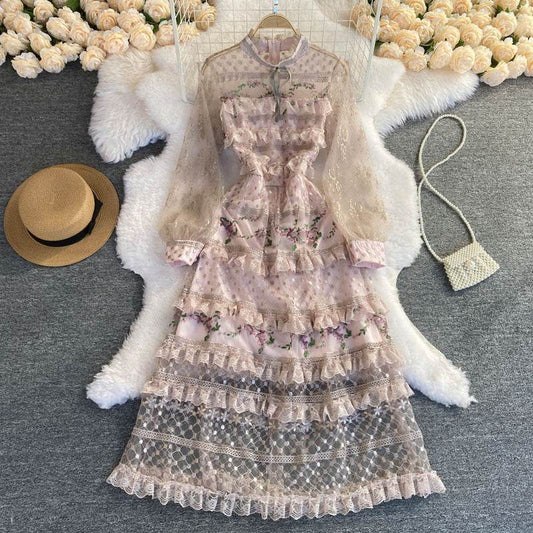 Elegant And Elegant Embroidered Lace Stitching Dress - Velora