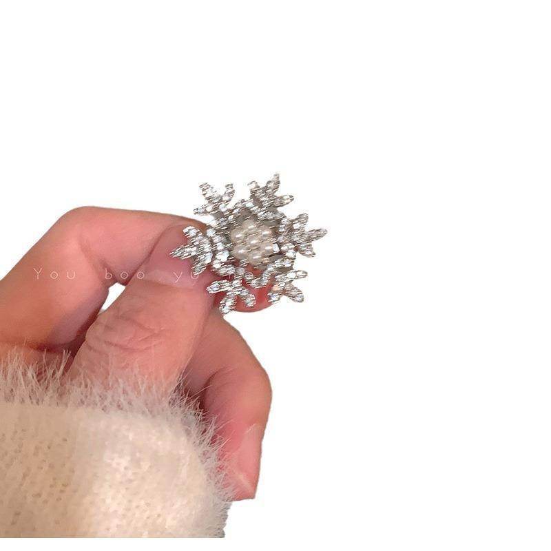 Cyrstal Snowflake Pearl Hair Clip Winter Girls Small Sweet Bobby Pins Women Fashion Retro Flower Hairside Headwear Accessories Hair Jewelry - Velora