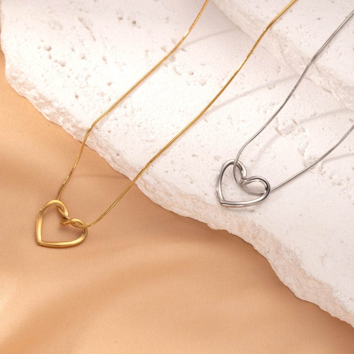 Fashion Jewelry Tainless Steel Twist Hollow Heart Pendant Necklace For Women Spicy Girls Simple Clavicle Chain Jewelry Gift - Velora