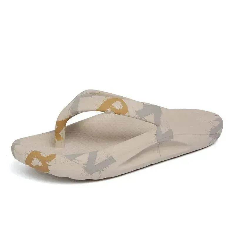Flip-flops Men Wear Sandy Beach Platform Outside And Step On Shit - Velora
