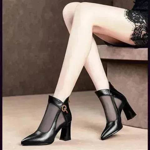 Hollow Thick Heel High Heel Large Size Shoes - Velora