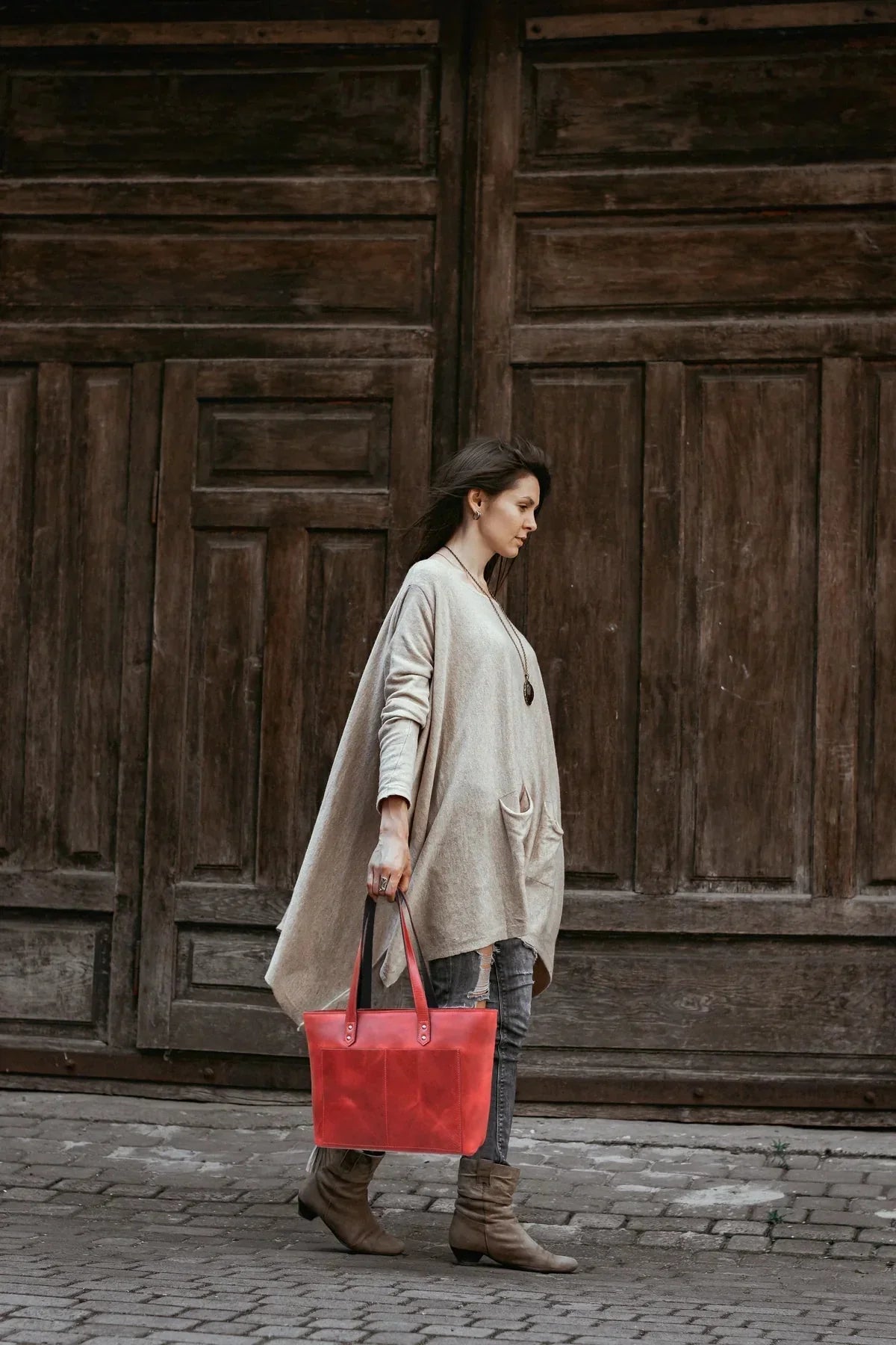 Leather Myra Tote Bag www.Shopthatapp.com
