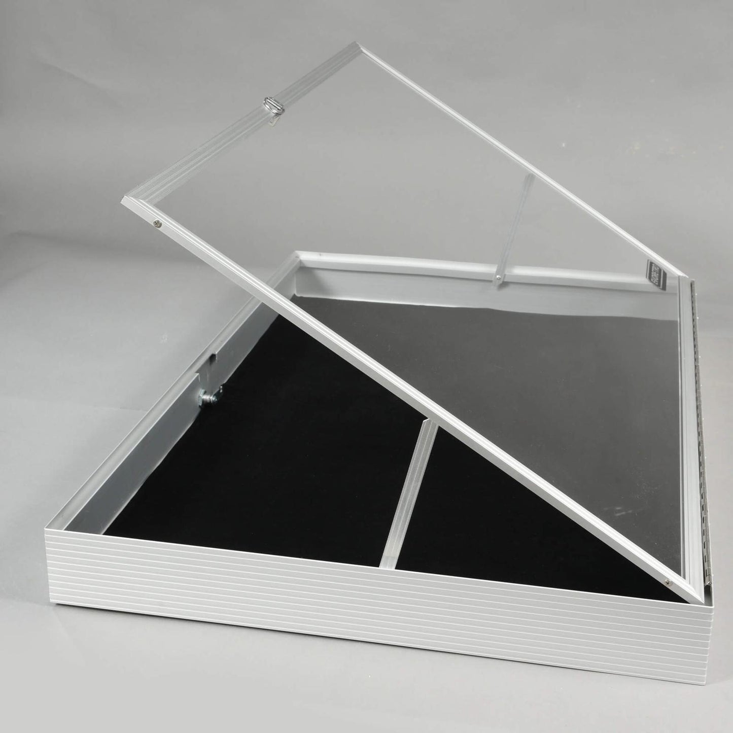 EVORETRO Lockable Aluminum Display Case 36 x 24 x 4" Silver– Secure Showcase for Collectibles
