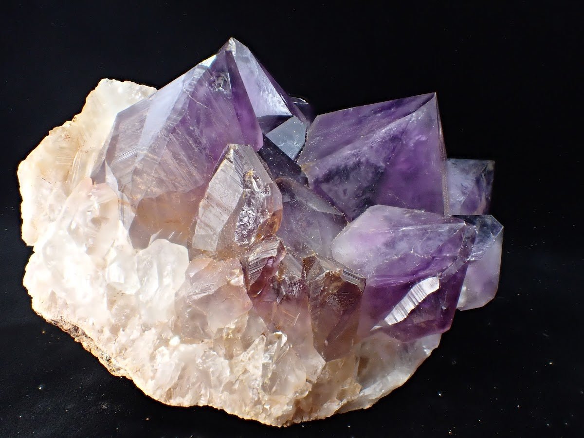 Medium Congo Amethyst Cluster with Zoning – 2.3 kg, 6.25 x 6.25"