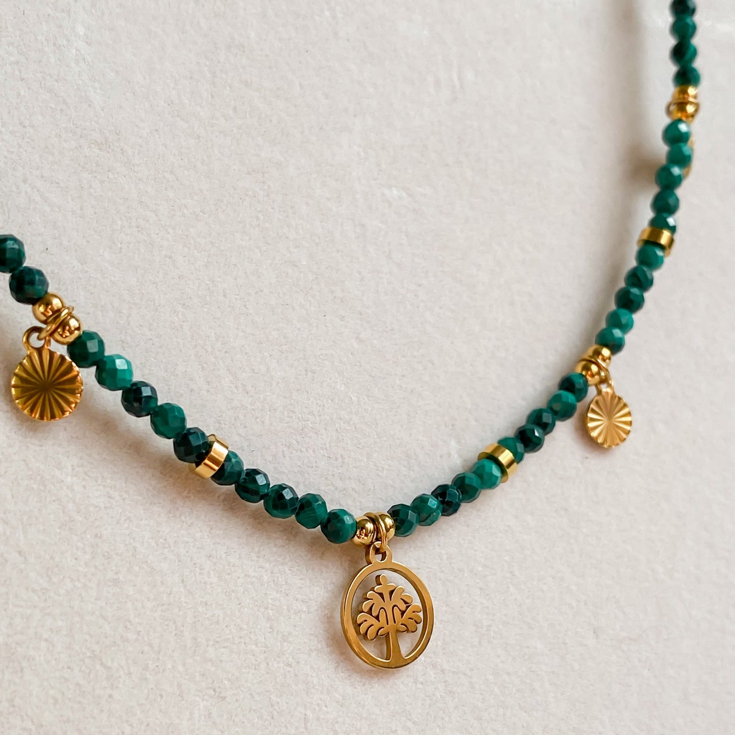DEMETER | Collier en Malachite avec pendentif arbre de vie