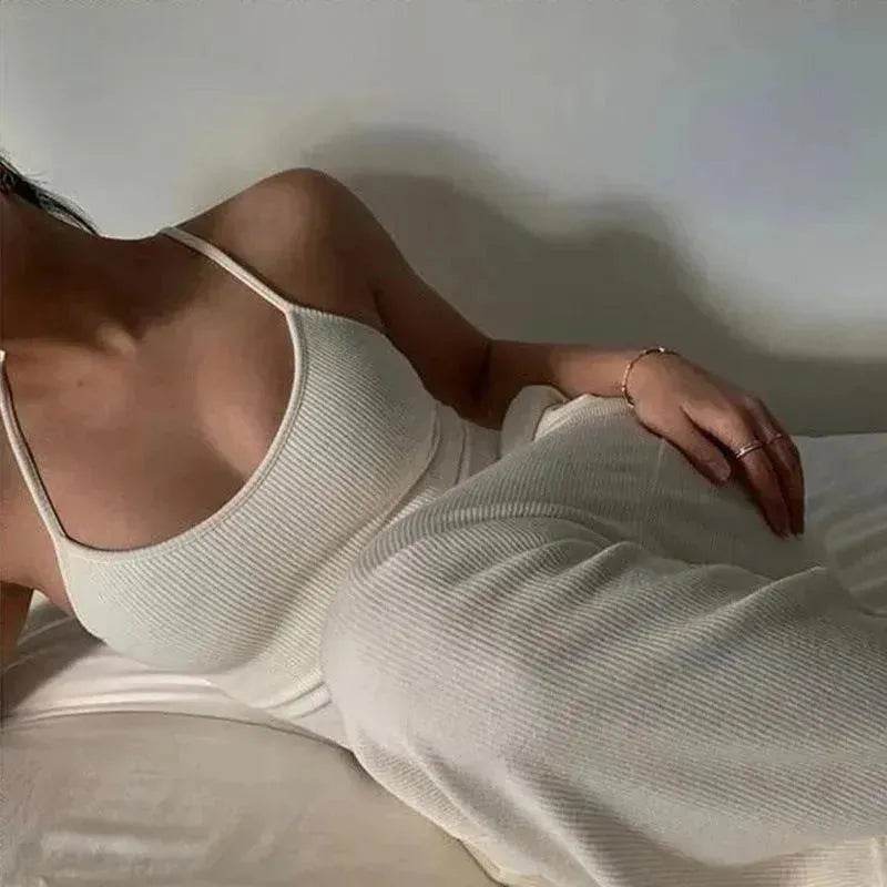 Simple Small Camisole Women's Inner Top - Velora