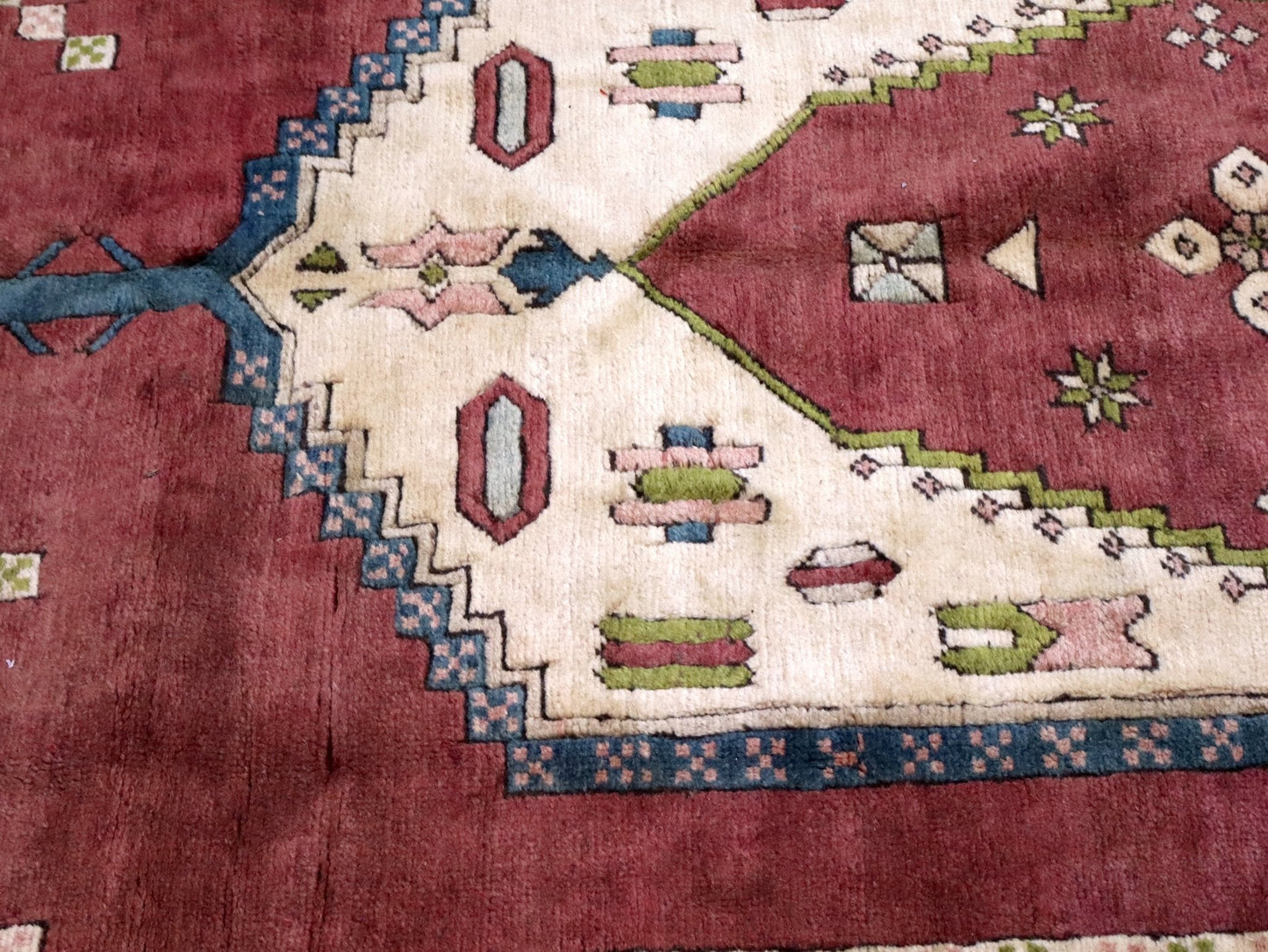 Turkish Niğde Rug | 7' 6" x 11' 6" - Velora