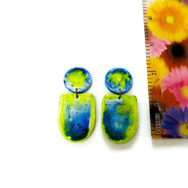 Fluid Art Statement Earrings in Lime Green & Blue - Velora Luxury Fashion