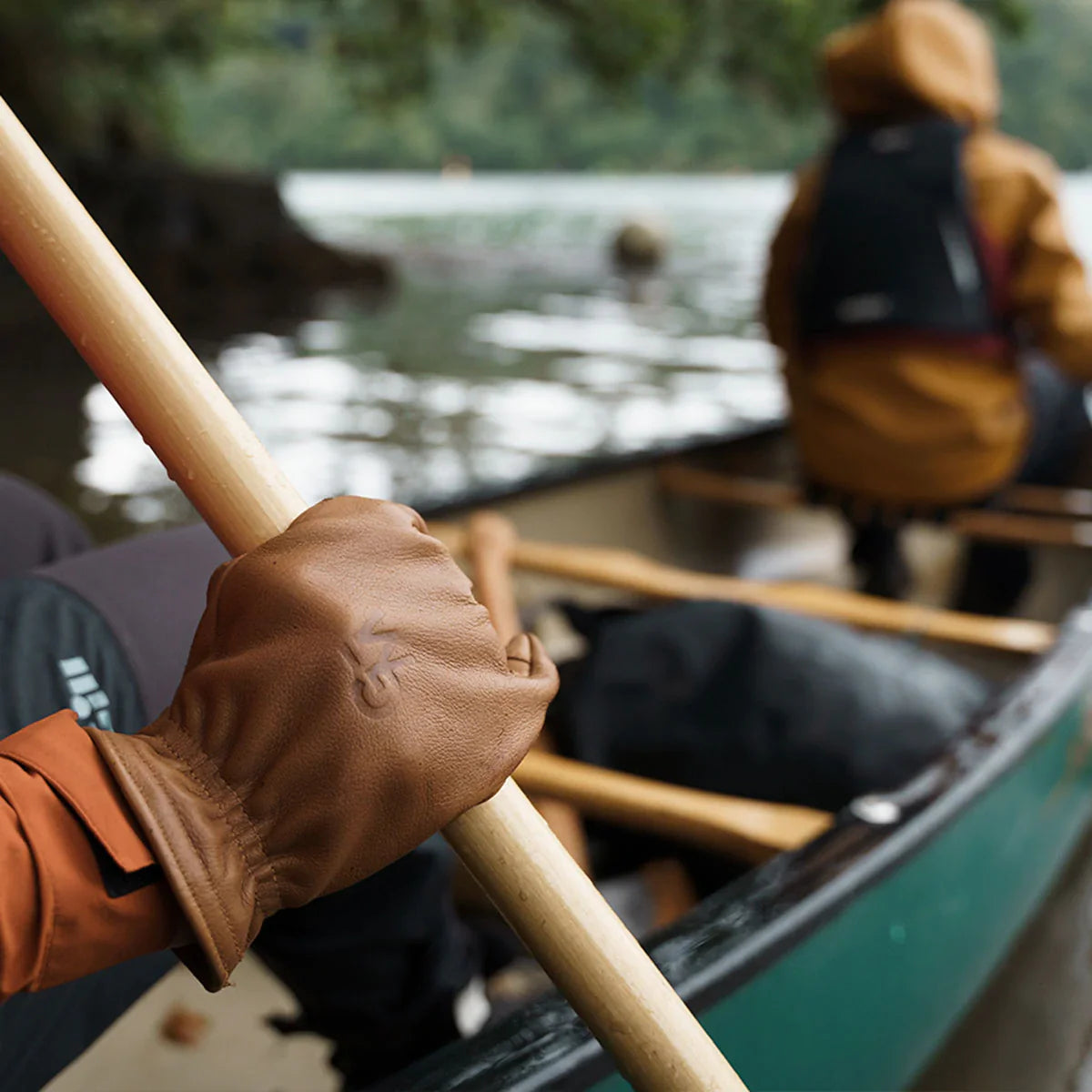 Wolf & Grizzly Wilderness Gloves - Velora